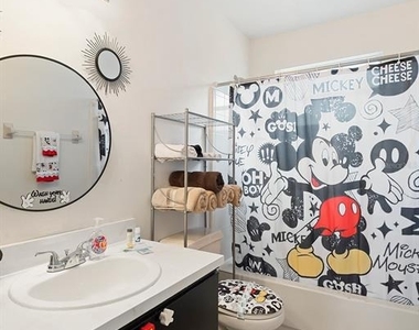 2735 N Poinciana Boulevard - Photo Thumbnail 7
