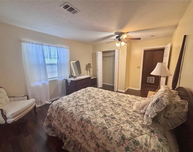 1513 N Central Avenue - Photo Thumbnail 4