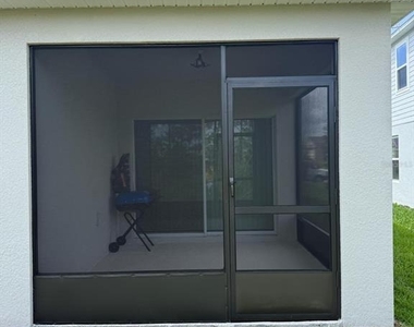 424 Wayland Drive - Photo Thumbnail 18