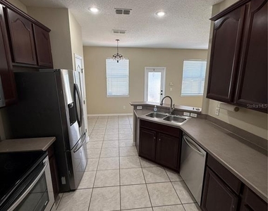 2215 J Lawson Boulevard - Photo Thumbnail 9