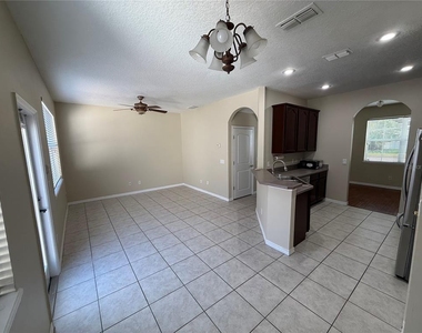 2215 J Lawson Boulevard - Photo Thumbnail 7