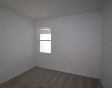 9117 Optimist Way - Photo Thumbnail 12