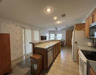 5320 Laurel Oak Drive - Photo Thumbnail 6