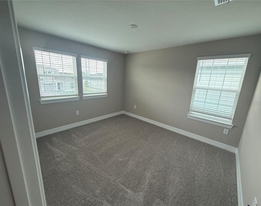 455 Winter Grove Boulevard - Photo Thumbnail 27