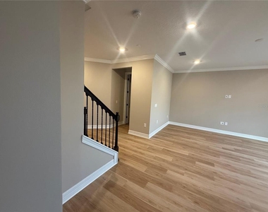 455 Winter Grove Boulevard - Photo Thumbnail 9