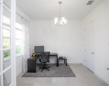 15367 Gilligan Court - Photo Thumbnail 10