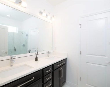 15367 Gilligan Court - Photo Thumbnail 24
