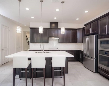 15367 Gilligan Court - Photo Thumbnail 6