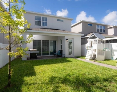 15367 Gilligan Court - Photo Thumbnail 5