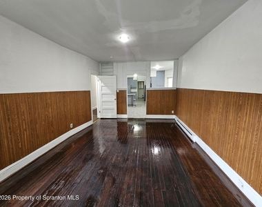 805 Monroe Avenue - Photo Thumbnail 14