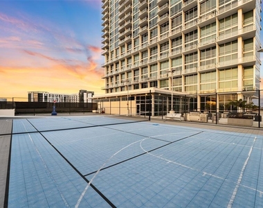 150 E Robinson Street - Photo Thumbnail 43