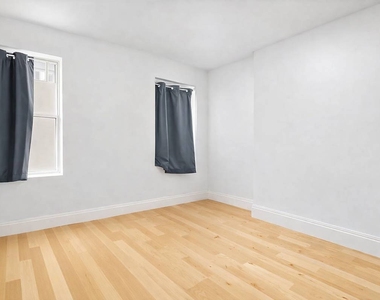 123 Mulberry Street - Photo Thumbnail 3