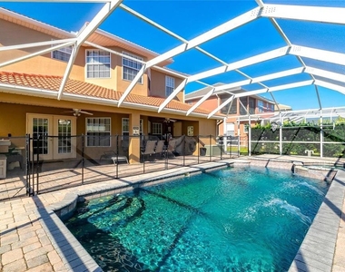 284 Vista Drive - Photo Thumbnail 5