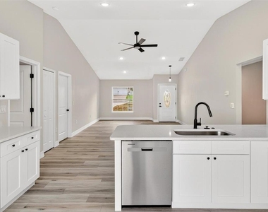 2961 E. Brigadoon Ct - Photo Thumbnail 13