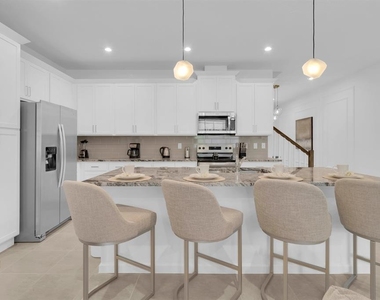 2312 Zaballina Place - Photo Thumbnail 43