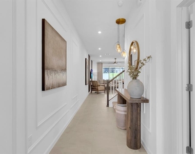 2312 Zaballina Place - Photo Thumbnail 32