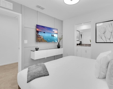 2312 Zaballina Place - Photo Thumbnail 8