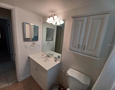 1942 Conifer Court - Photo Thumbnail 14