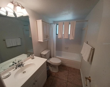 1942 Conifer Court - Photo Thumbnail 13