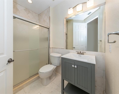 5531 46th Court W - Photo Thumbnail 29