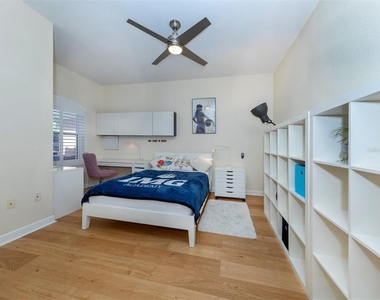 5531 46th Court W - Photo Thumbnail 28