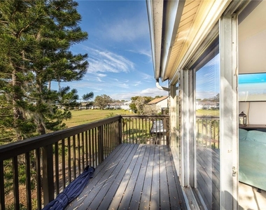 722 White Pine Tree Road - Photo Thumbnail 11