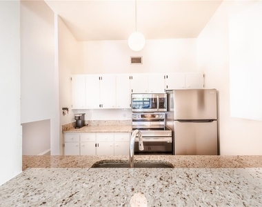 722 White Pine Tree Road - Photo Thumbnail 9
