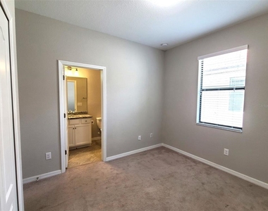 19353 Nearpoint Drive - Photo Thumbnail 9
