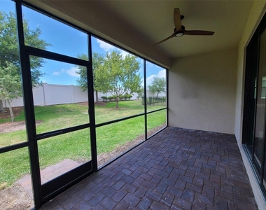 19353 Nearpoint Drive - Photo Thumbnail 18