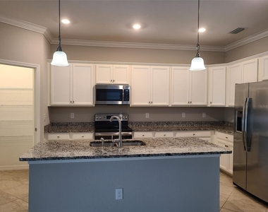 19353 Nearpoint Drive - Photo Thumbnail 6