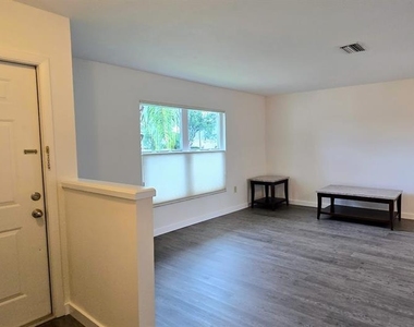 3801 Kingston Boulevard - Photo Thumbnail 11