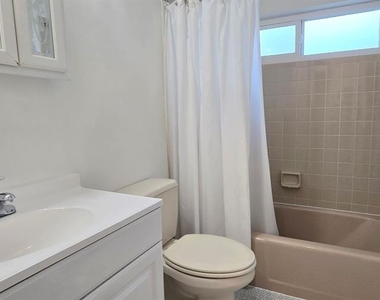 3801 Kingston Boulevard - Photo Thumbnail 22