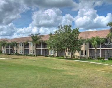 803 Fairwaycove Lane - Photo Thumbnail 2