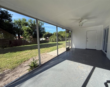 518 Briarwood Road - Photo Thumbnail 10