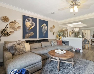 7242 Hamilton Road - Photo Thumbnail 7