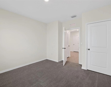 34211 Jasper Stone Drive - Photo Thumbnail 12