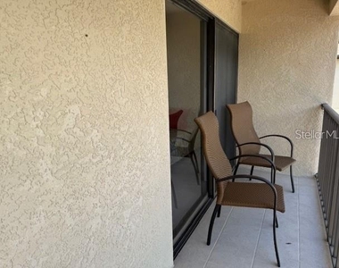 6120 Country Club Way - Photo Thumbnail 17