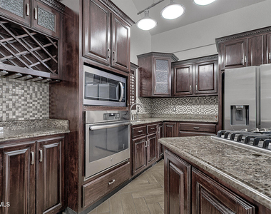 12272 Tierra Pez Way - Photo Thumbnail 18