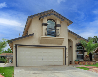 12272 Tierra Pez Way - Photo Thumbnail 1