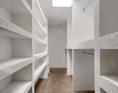 12272 Tierra Pez Way - Photo Thumbnail 22