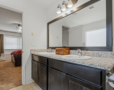 12748 Tre Maximiliano Avenue - Photo Thumbnail 23