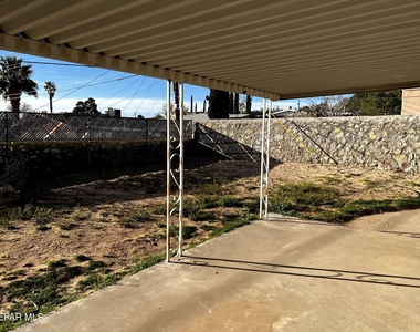 112 De Leon Drive - Photo Thumbnail 21