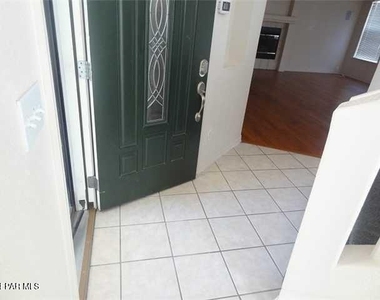 7481 Umbria Drive - Photo Thumbnail 1