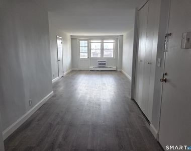 444 Bedford Street - Photo Thumbnail 4