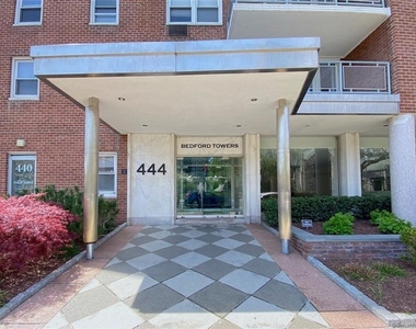 444 Bedford Street - Photo Thumbnail 15