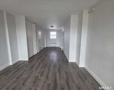 444 Bedford Street - Photo Thumbnail 5