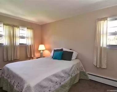 21 Mcdermott Circle - Photo Thumbnail 11