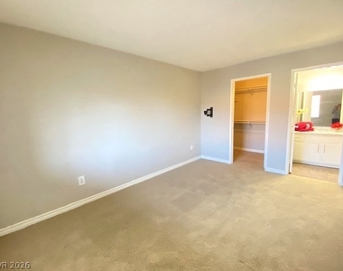 7885 Flamingo Road - Photo Thumbnail 11