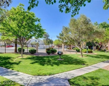 7885 Flamingo Road - Photo Thumbnail 26