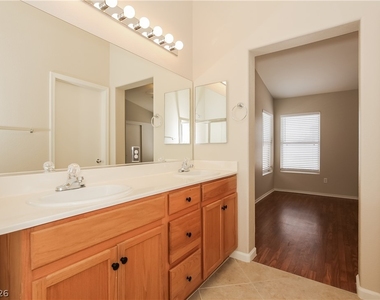3129 Macaroon Way - Photo Thumbnail 11